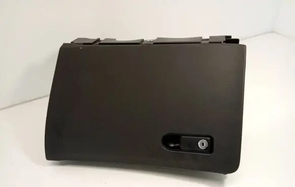 Mercedes-Benz GLC C253 Glove box A2536806902 201710205310 0882829