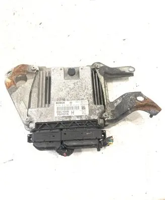 Toyota Yaris Engine control unit/module 896610D450 1039S28726 0281012322