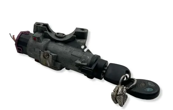 Volkswagen Polo IV 9N3 Ignition lock 4B0905851N
