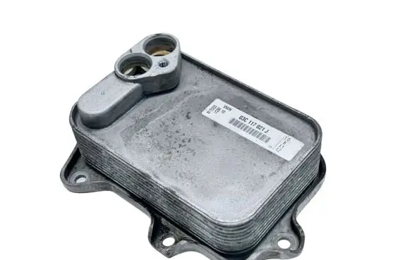 Engine oil radiator