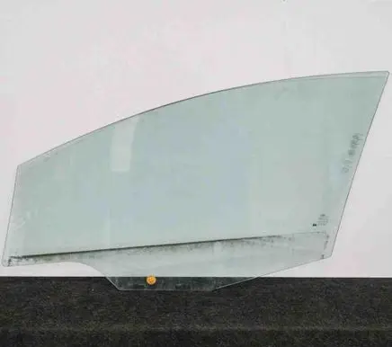Ford Fiesta Front door window glass four-door