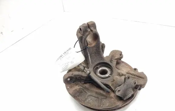 Skoda Fabia Mk1 (6Y) Front wheel hub spindle knuckle