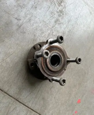 BMW X5 F15 Front wheel ball bearing 6882263 2475057