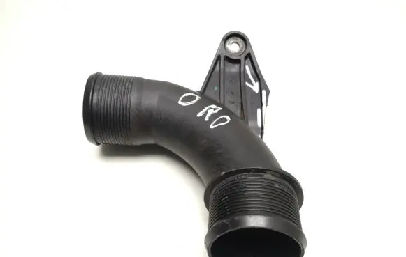 Ford Transit Courier Air intake hose/pipe