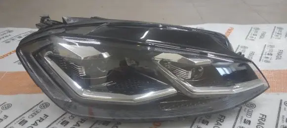 Volkswagen Golf VII Headlight/headlamp 5G1941078 1ZX01392422