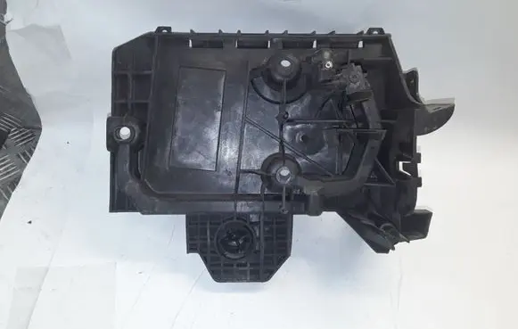 Citroen C5 Battery tray 9650439480 M03009A100