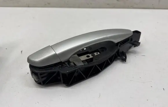 Opel Crossland X Rear door exterior handle 9802977180