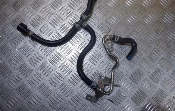 Skoda Rapid (NH) Fuel line/pipe/hose 04B201360V