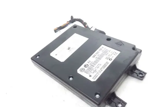 Volkswagen PASSAT B7 Bluetooth control unit module 5K0035730A