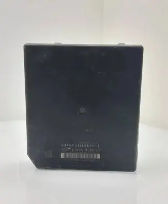 Renault Megane III Fuse module 519331F04 7304133100 284B65125R