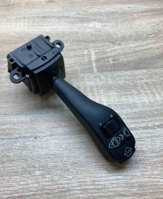 BMW 5 E39 Wiper control stalk 8375408 01204030