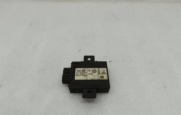 Volkswagen Touareg I Alarm control unit/module 7L0907719 12203806 510190351