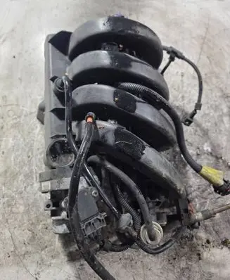 Ford Fiesta Intake manifold 