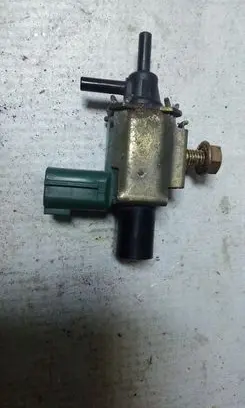 Valve vacuum