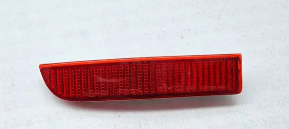 Toyota Avensis T270 Rear tail light reflector G67L