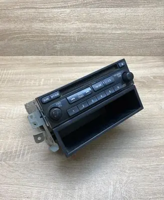 Mitsubishi Galant IX Radio/CD/DVD/GPS head unit MR306775