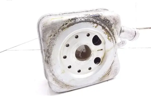 Engine oil radiator
