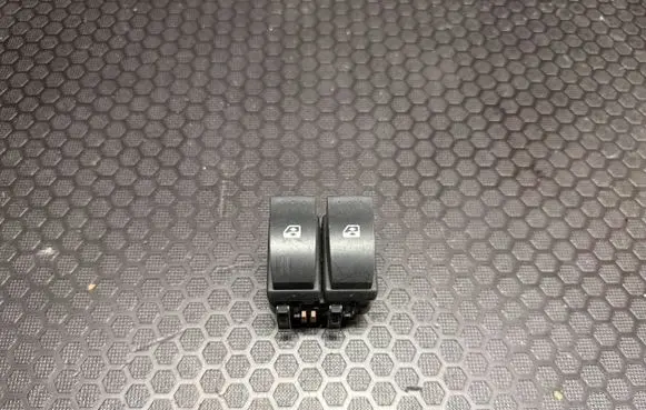 Renault Espace IV Electric window control switch 26503