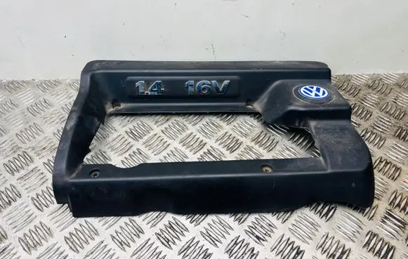 Volkswagen Golf IV Engine cover (trim) 036103925AA