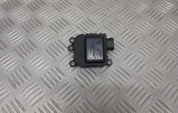 Audi A3 S3 8L Central body control module 1J1907511D