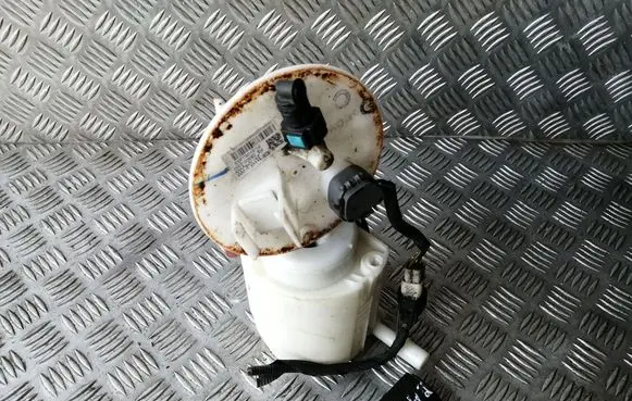 KIA Optima In-tank fuel pump 311104U000 083002350