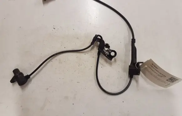 Toyota Avensis T250 ABS brake wheel speed sensor