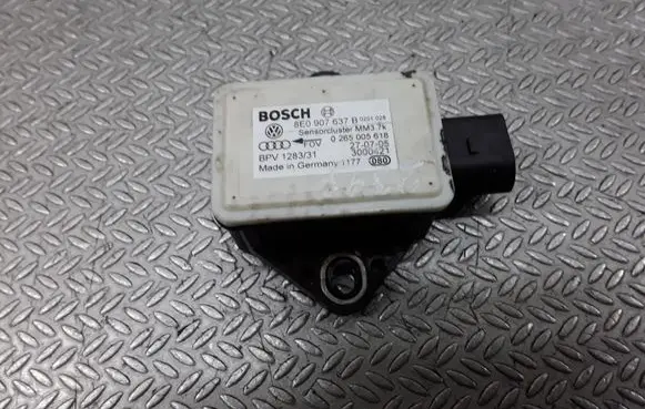 Audi A4 S4 B7 8E 8H ESP acceleration yaw rate sensor 0265005618 8E0907637B