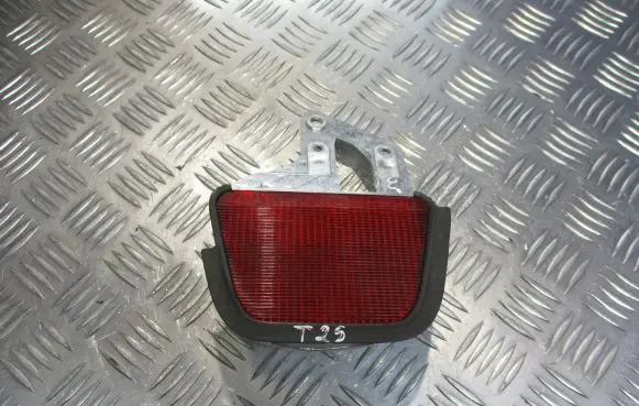Toyota Avensis T250 Third/center stoplight