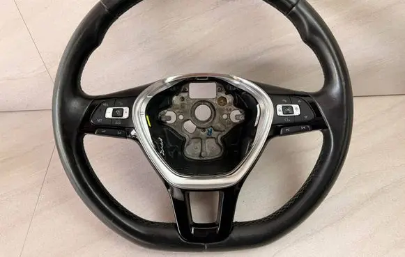 Volkswagen Touran III Steering wheel 5G0419091 622995100A