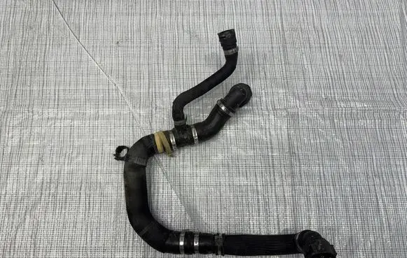 Alfa Romeo Giulia Engine coolant pipe/hose