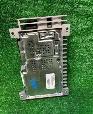 Infiniti QX30 Sound amplifier