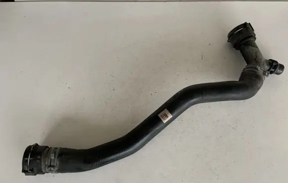 Audi Q5 SQ5 Engine coolant pipe/hose 80A122101AB