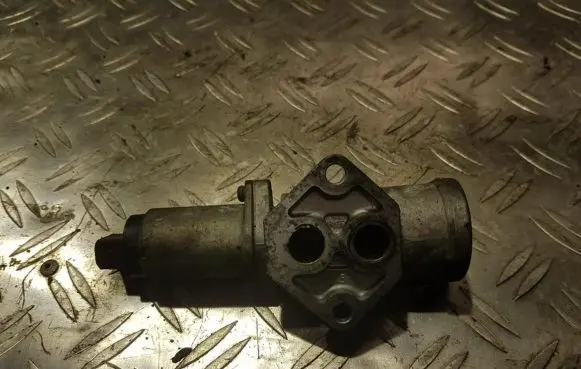Renault Laguna I Idle control valve (regulator) 7700870084