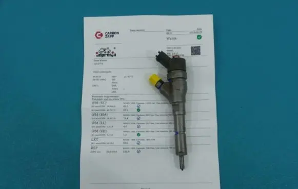 Fuel injector