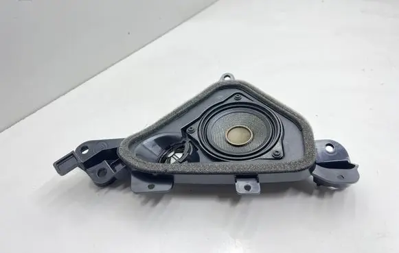 BMW X3 F25 Parcel shelf speaker 9213759 18820010 63251