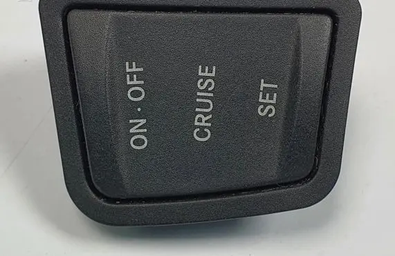 Jeep Grand Cherokee (WK) Steering wheel buttons/switches 56050265AB