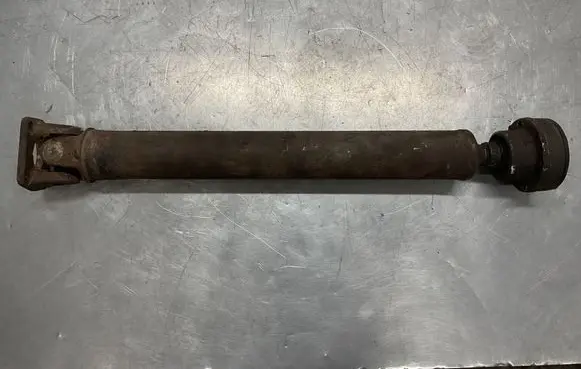 KIA Sorento Rear driveshaft/prop shaft 