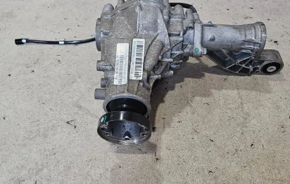 Mercedes-Benz GLE (W166 - C292) Front differential A1663301900