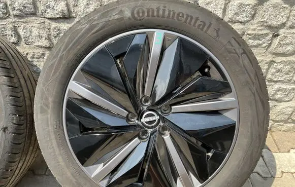 Nissan Qashqai J12 R19 alloy rim PU19049