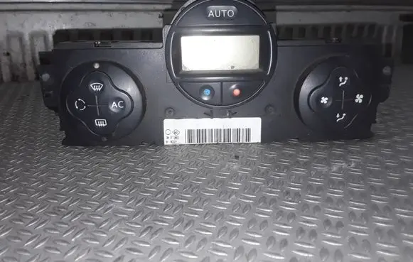 Renault Megane II Climate control unit 69340019