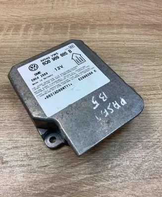 Volkswagen PASSAT B5 Airbag control unit/module 6Q0909605B
