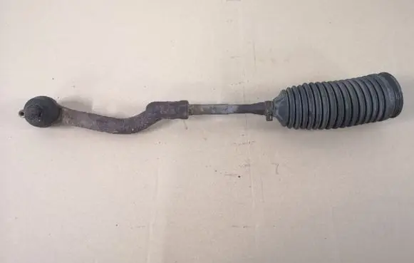 Nissan Qashqai Steering tie rod 