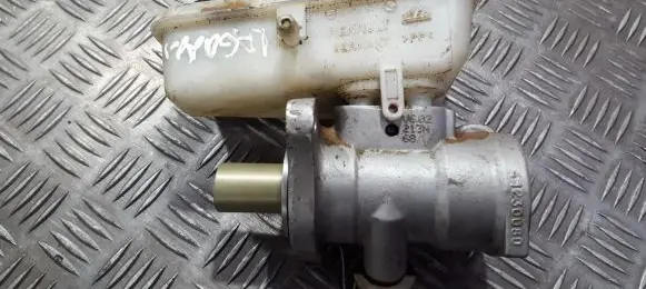 Renault Laguna II Master brake cylinder 41230080