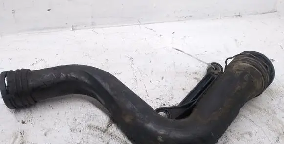 Volkswagen Caddy Intercooler hose/pipe 1K0145762P