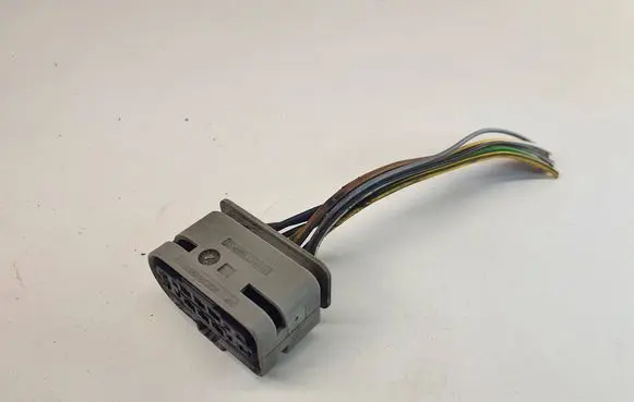 Mercedes-Benz C W204 Headlight/headlamp wiring loom/harness PA66GF25