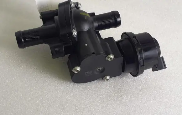 Thermostat/thermostat housing