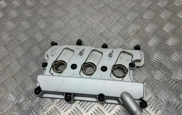 Audi A6 C7 Rocker cam cover 06E103472N