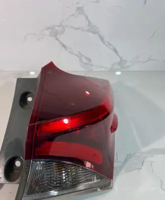 Toyota Auris E180 Rear/tail lights 18671