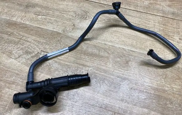 Mercedes-Benz SL AMG R231 Breather hose sensor A2560182400 M256C 17220764795