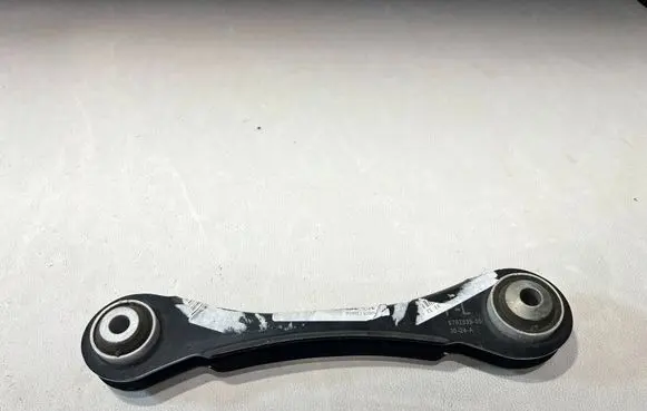 BMW 1 F20 F21 Rear upper control arm/wishbone 6792539